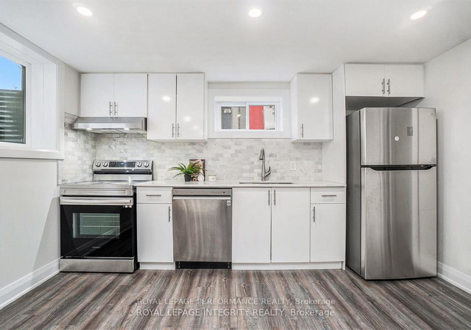26-b-majestic-drive-ottawa-ontario-x12776134