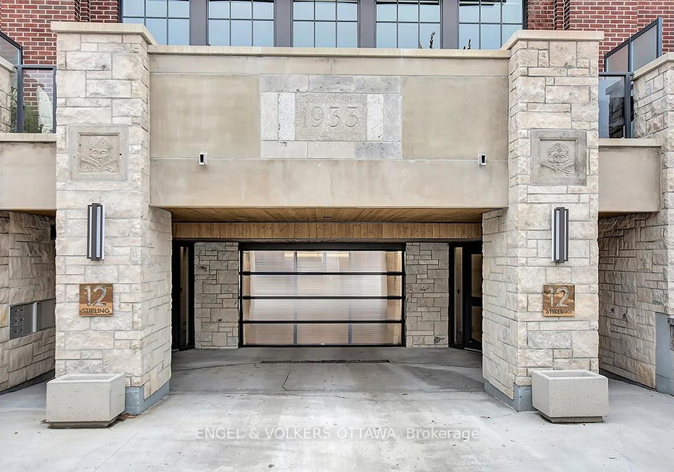 12-stirling-avenue-ottawa-ontario-x12776142