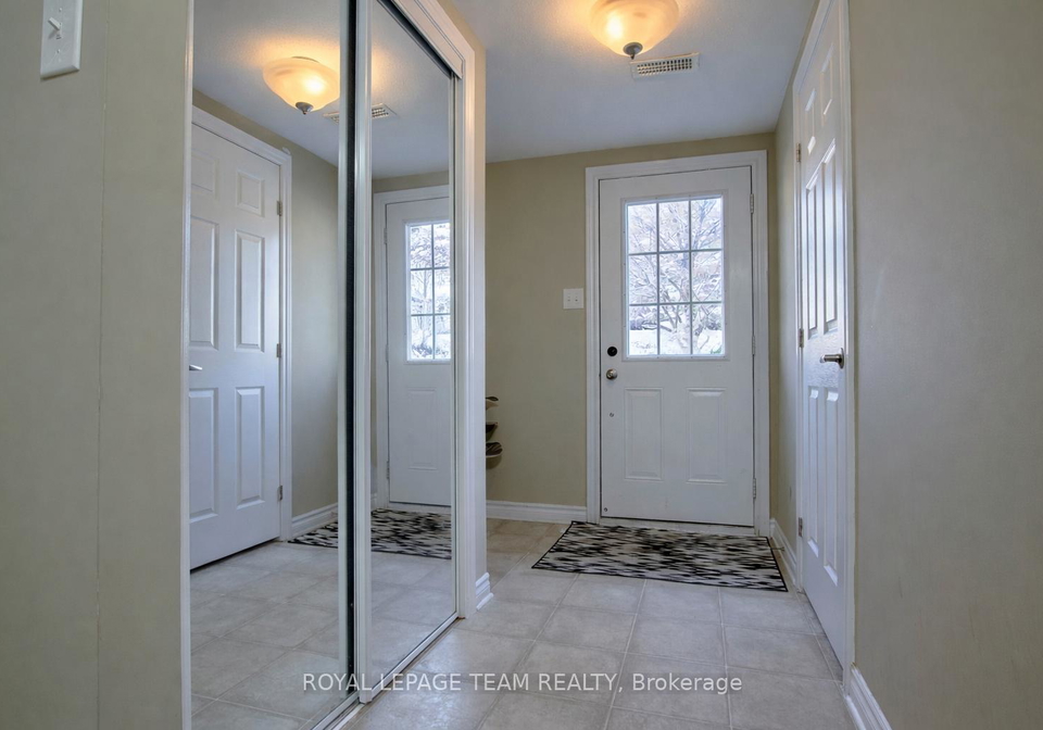 2092-madrid-avenue-ottawa-ontario-x12776228