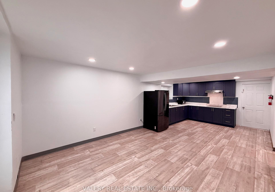 134-reed-street-tecumseh-ontario-x12776972