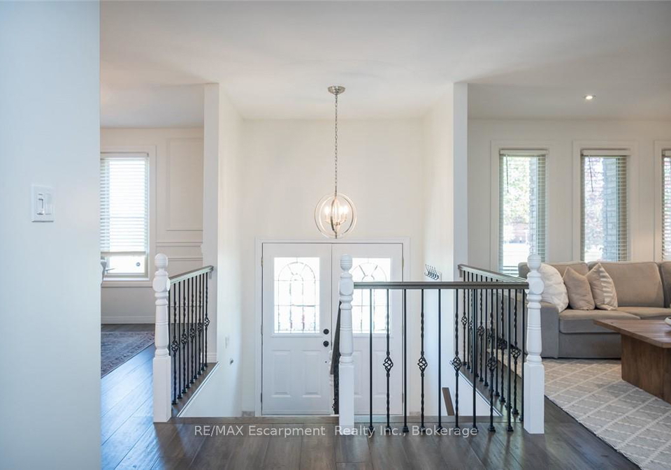 45-amberwood-street-hamilton-ontario-x12777302