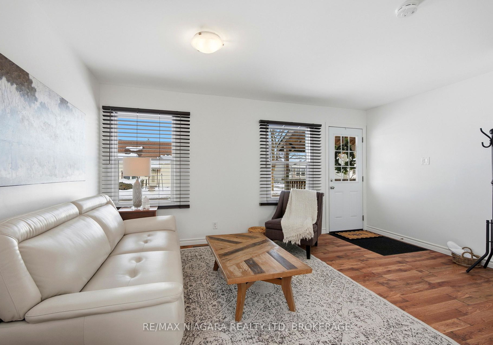 45-plymouth-avenue-st-catharines-ontario-x12778120