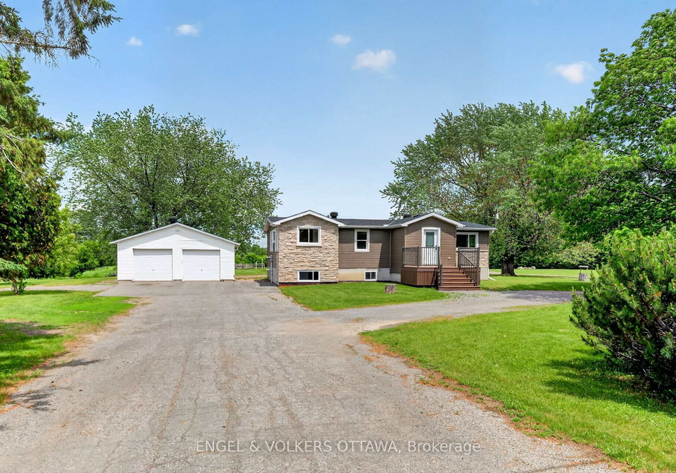 2234-upper-dwyer-hill-road-ottawa-ontario-x12778826