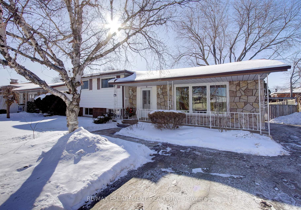 8-jeanette-street-hamilton-ontario-x12778834