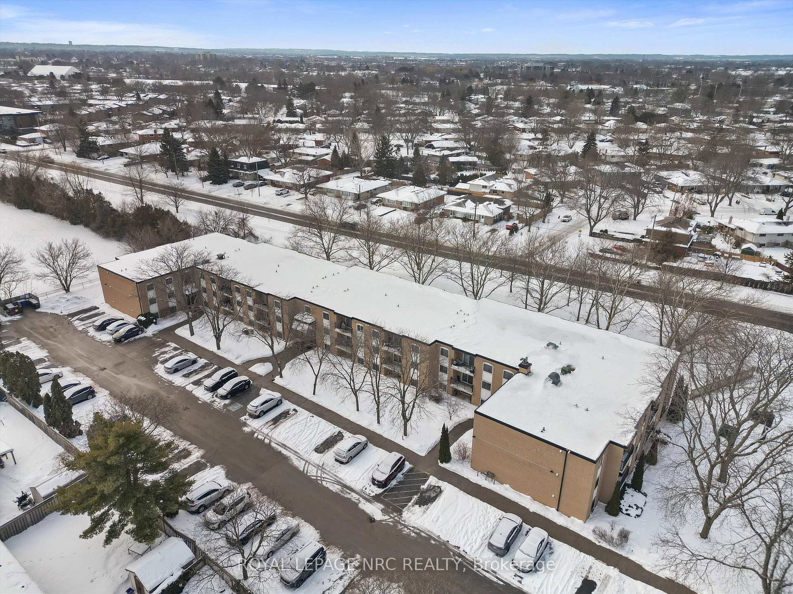 6-westlake-lane-st-catharines-ontario-x12778978