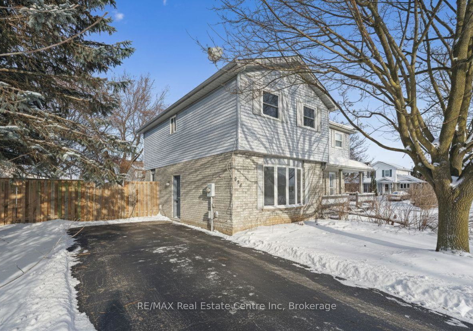 896-elgin-street-n-cambridge-ontario-x12779376