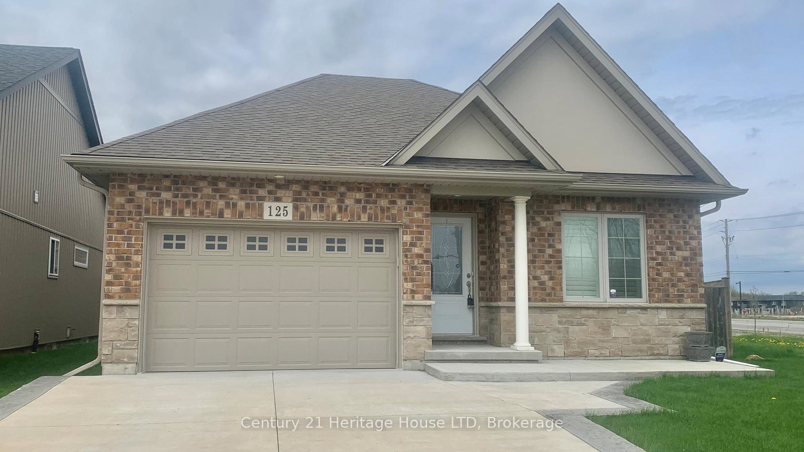 125-clare-avenue-welland-ontario-x12779530