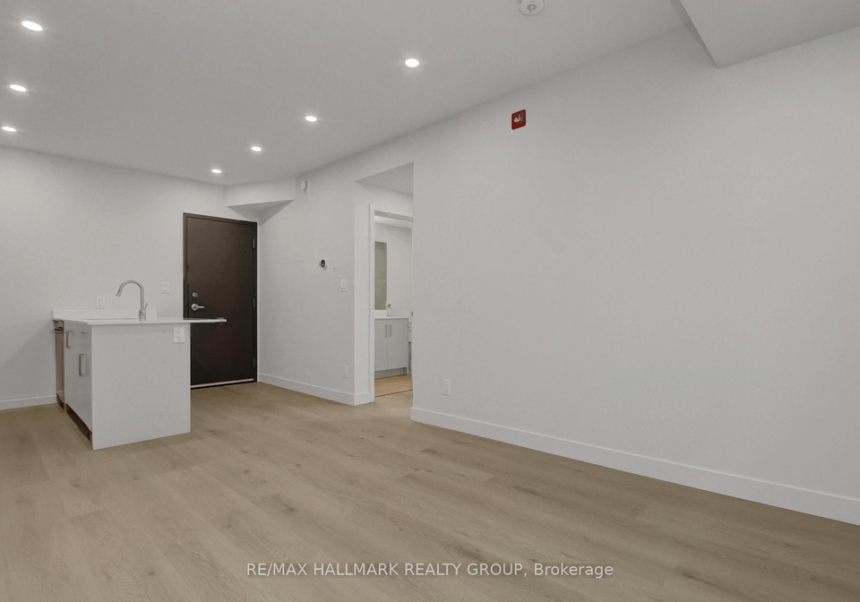137-marquette-avenue-ottawa-ontario-x12779940