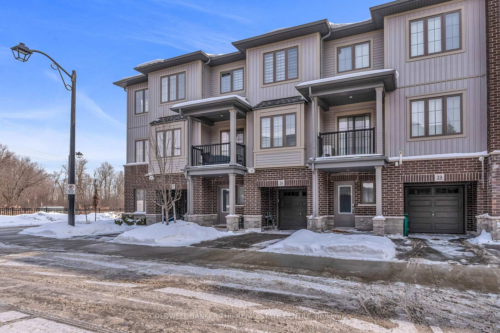 124-compass-trail-cambridge-ontario-x12780106