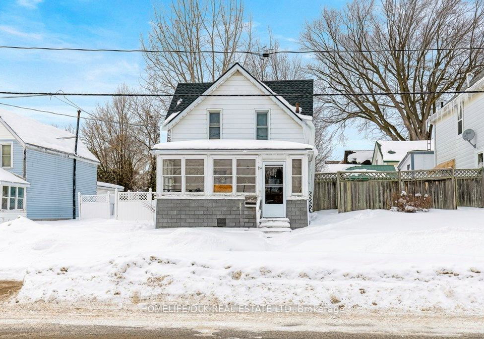 40-front-avenue-e-brockville-ontario-x12780160