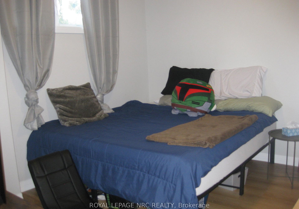 6705-cropp-street-niagara-falls-ontario-x12780194