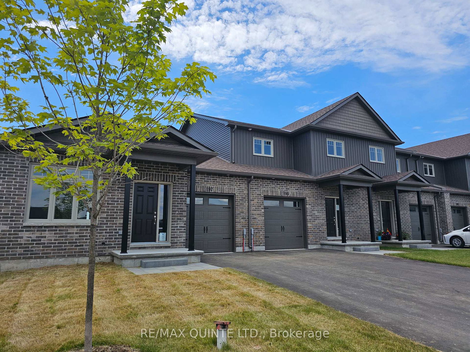 197-beasley-crescent-prince-edward-county-ontario-x12780692