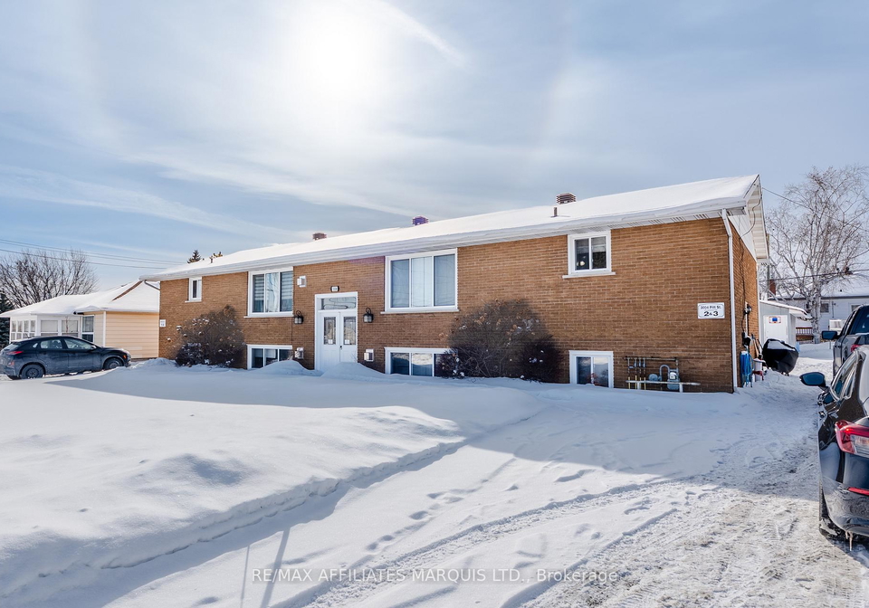 3004-pitt-street-cornwall-ontario-x12780954