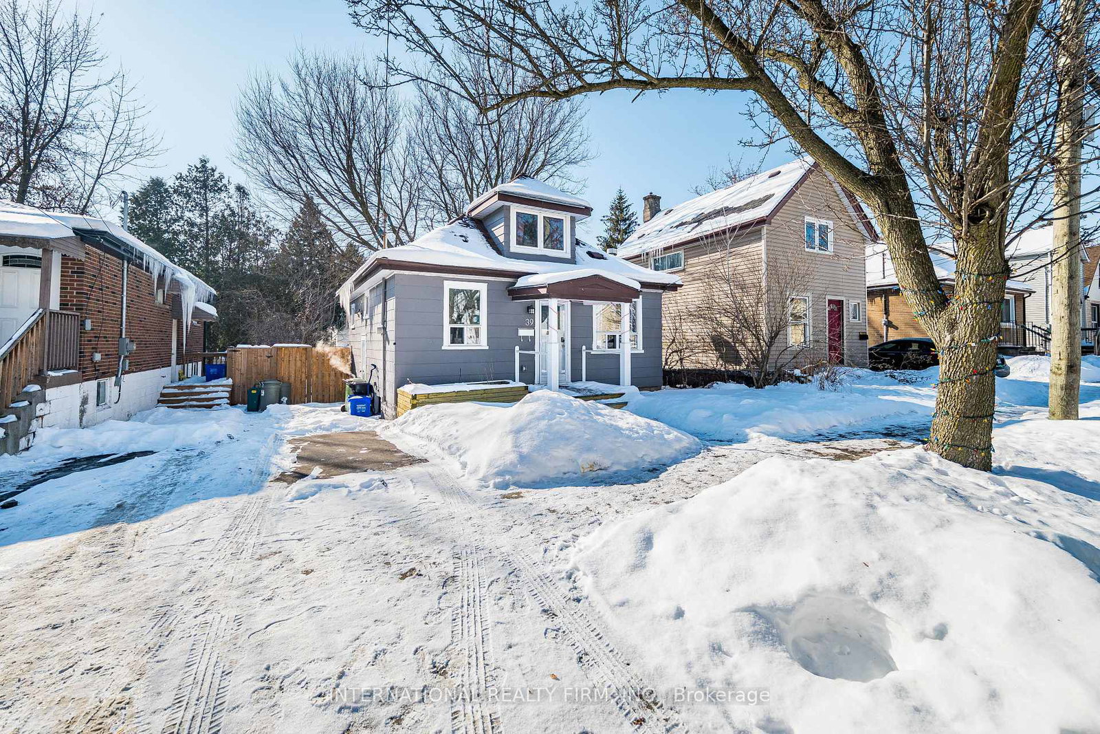 39-holmes-avenue-hamilton-ontario-x12781238