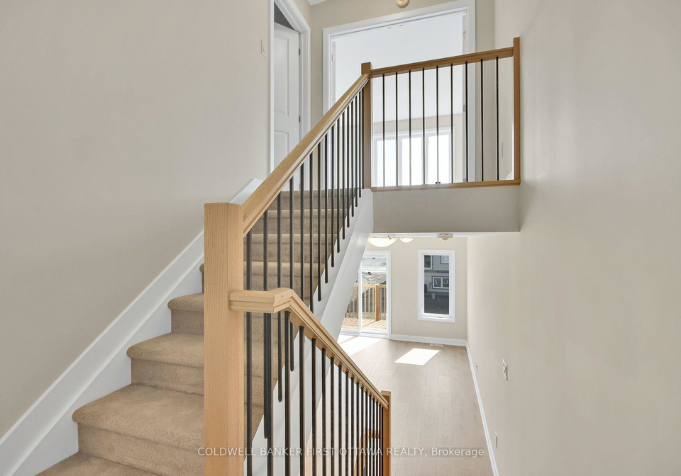 81-whitcomb-crescent-smiths-falls-ontario-x12781508