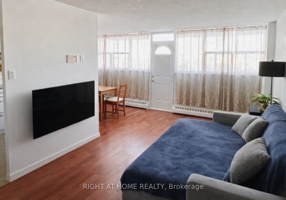215-glenridge-avenue-st-catharines-ontario-x12781648