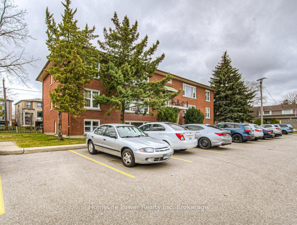 15-floral-crescent-kitchener-ontario-x12781784