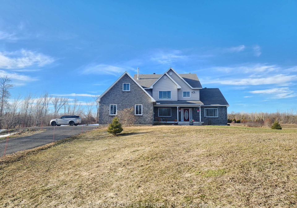 13981-anderson-road-south-stormont-ontario-x12782046