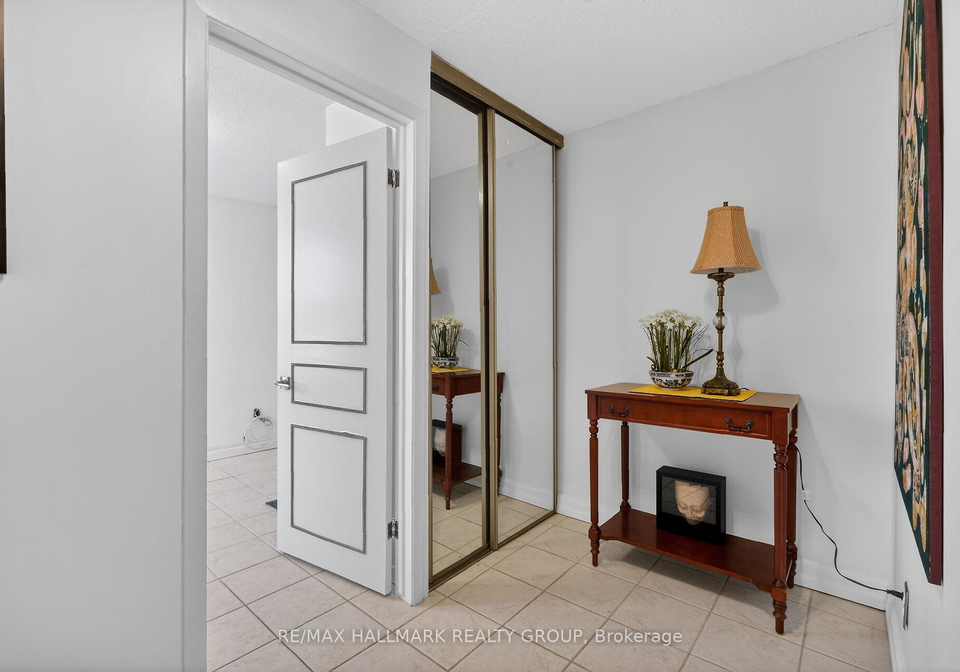 1111-ambleside-drive-ottawa-ontario-x12782060