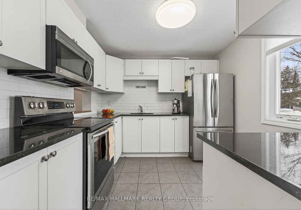 1126-grenoble-crescent-ottawa-ontario-x12782350