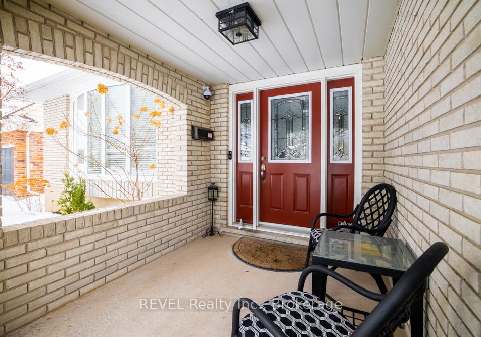 37-village-green-drive-st-catharines-ontario-x12782390