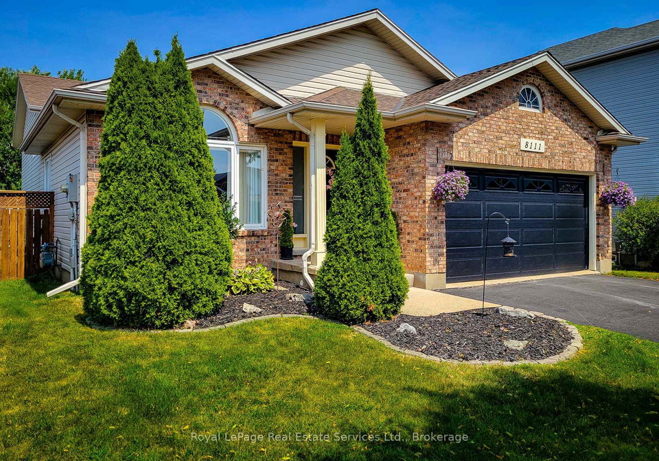 8111-woodsview-crescent-niagara-falls-ontario-x12782556
