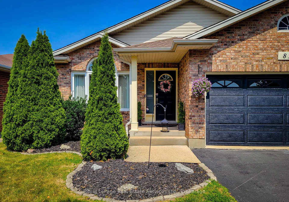 8111-woodsview-crescent-niagara-falls-ontario-x12782556