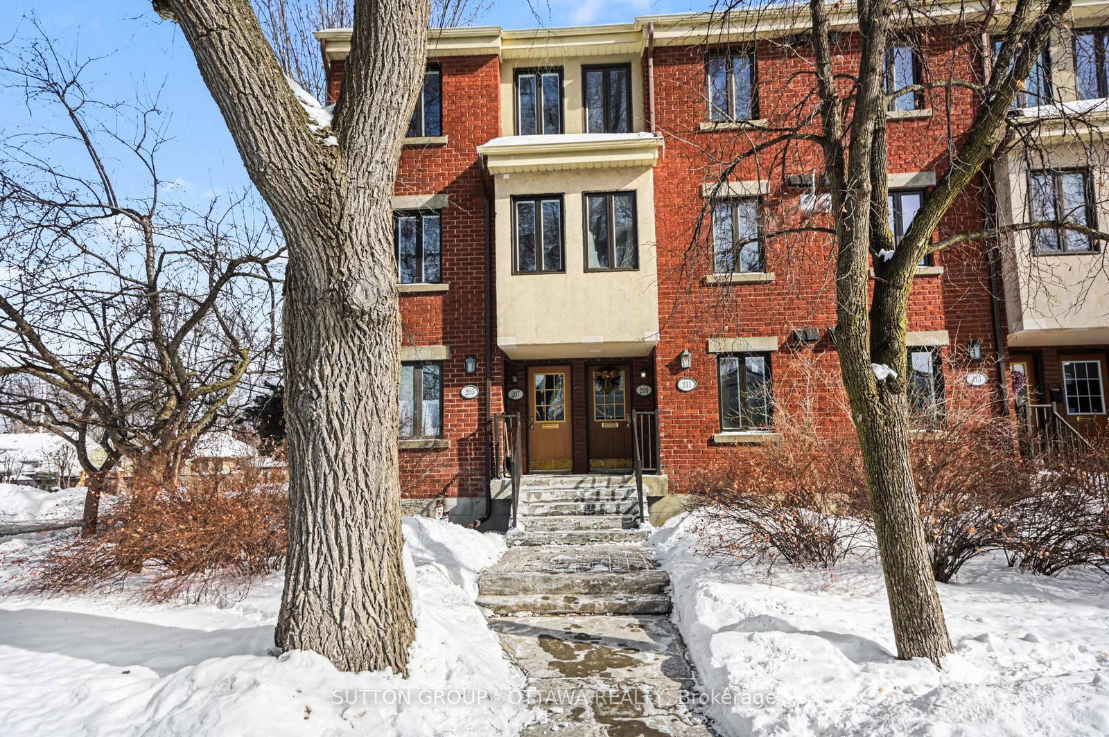 207-mart-circle-ottawa-ontario-x12782652