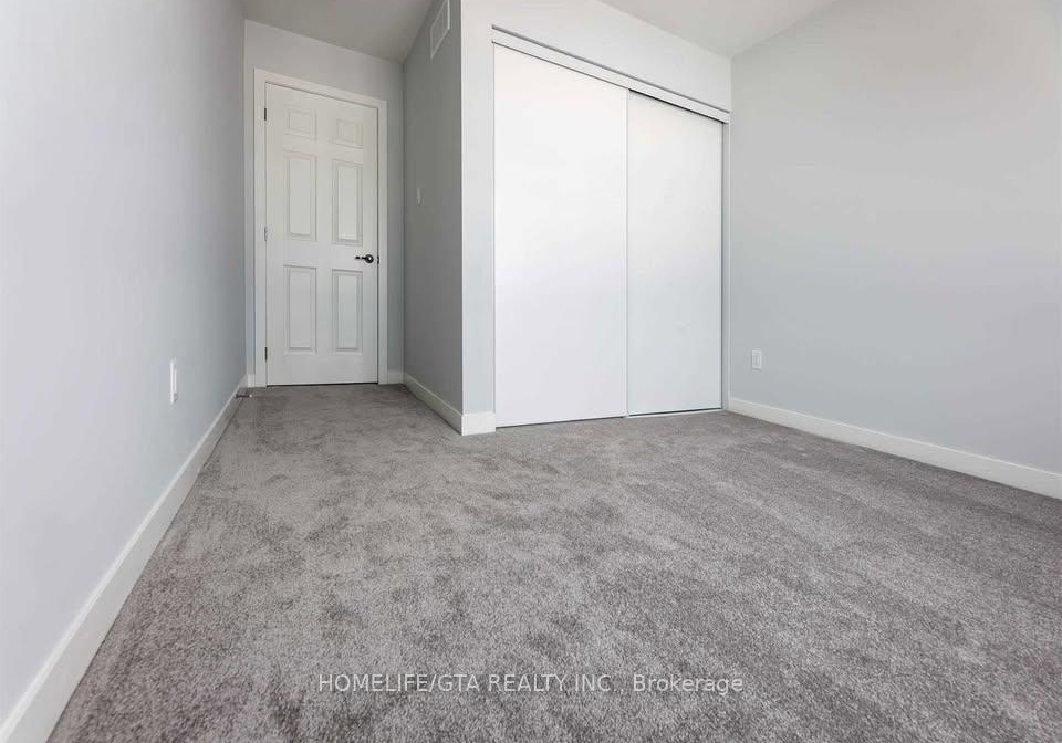 310-parallax-private-ottawa-ontario-x12782660