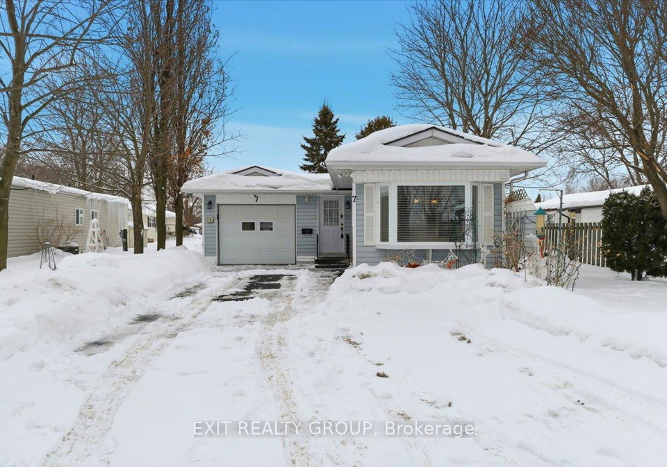 7-arbour-lane-quinte-west-ontario-x12782776