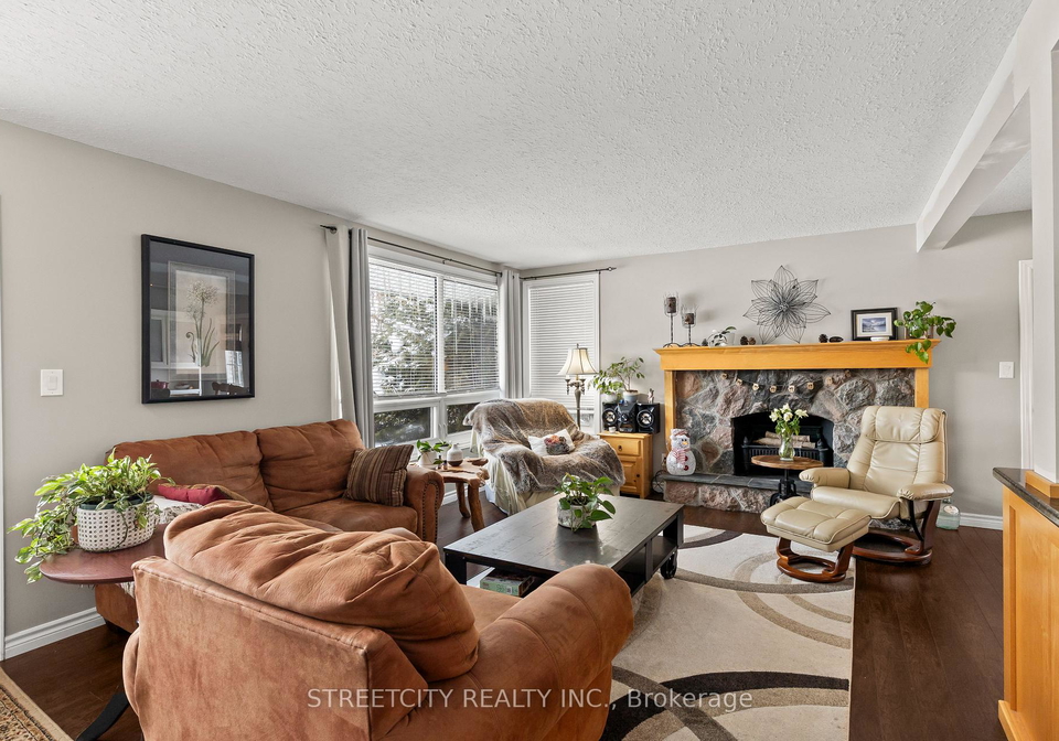 2632-catherine-street-thames-centre-ontario-x12783068