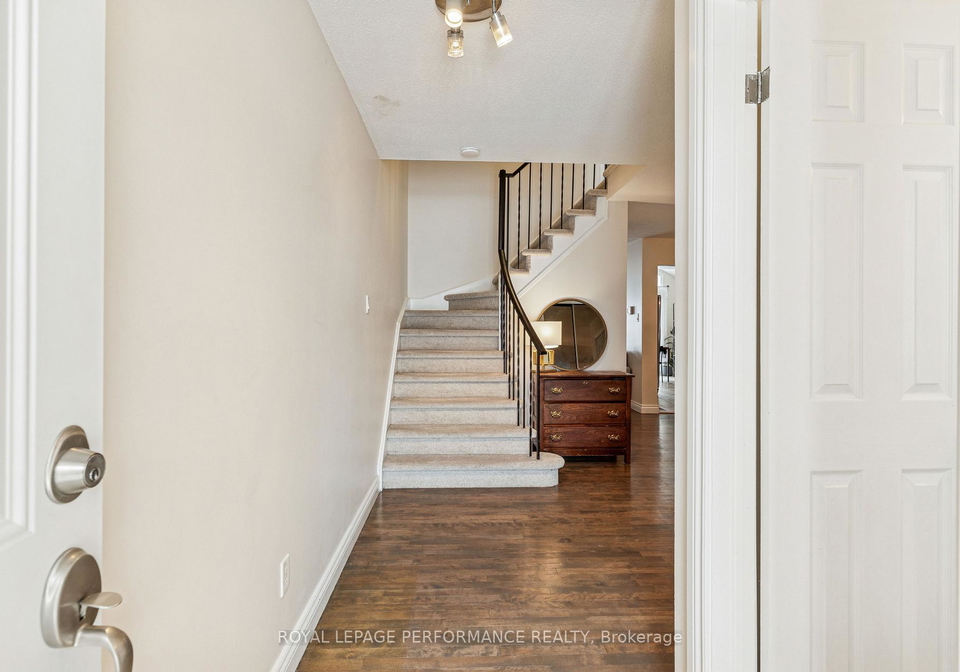 172-claiborne-way-ottawa-ontario-x12783304