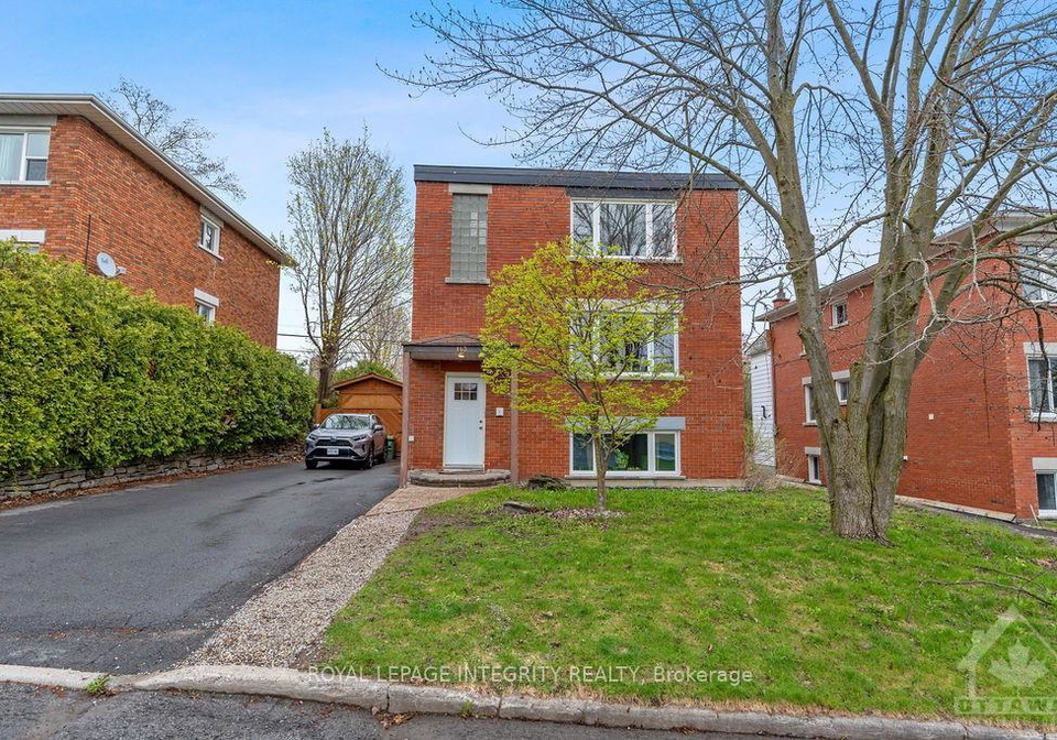 14granville-street-ottawa-ontario-x12783530