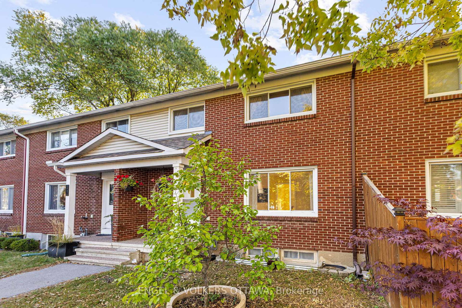 838-borthwick-avenue-ottawa-ontario-x12783564