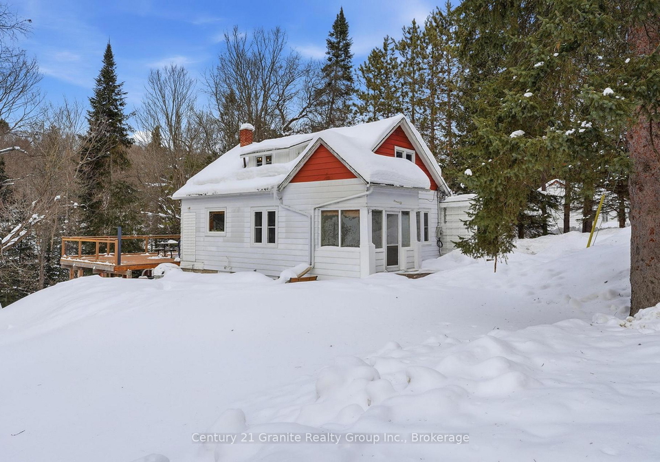 101-victoria-street-dysart-et-al-ontario-x12784224