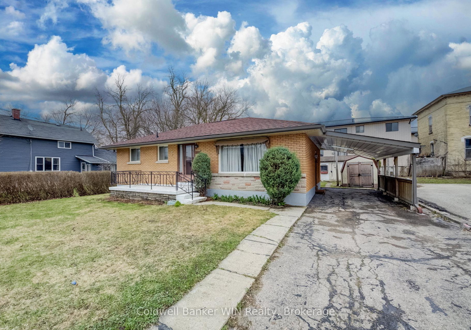130-king-street-e-wellington-north-ontario-x12784560