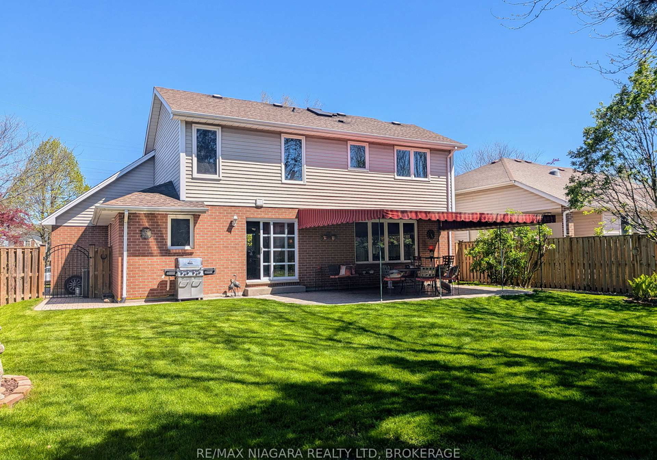 7874-bishop-avenue-niagara-falls-ontario-x12784940
