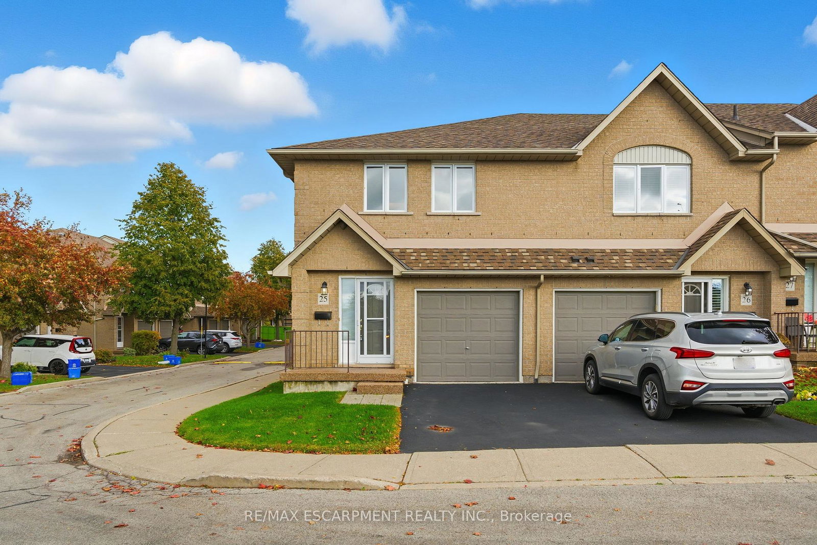 100-vineberg-drive-hamilton-ontario-x12785014