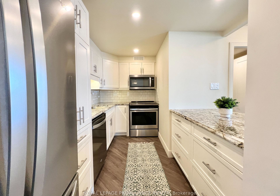 344-front-street-belleville-ontario-x12785068