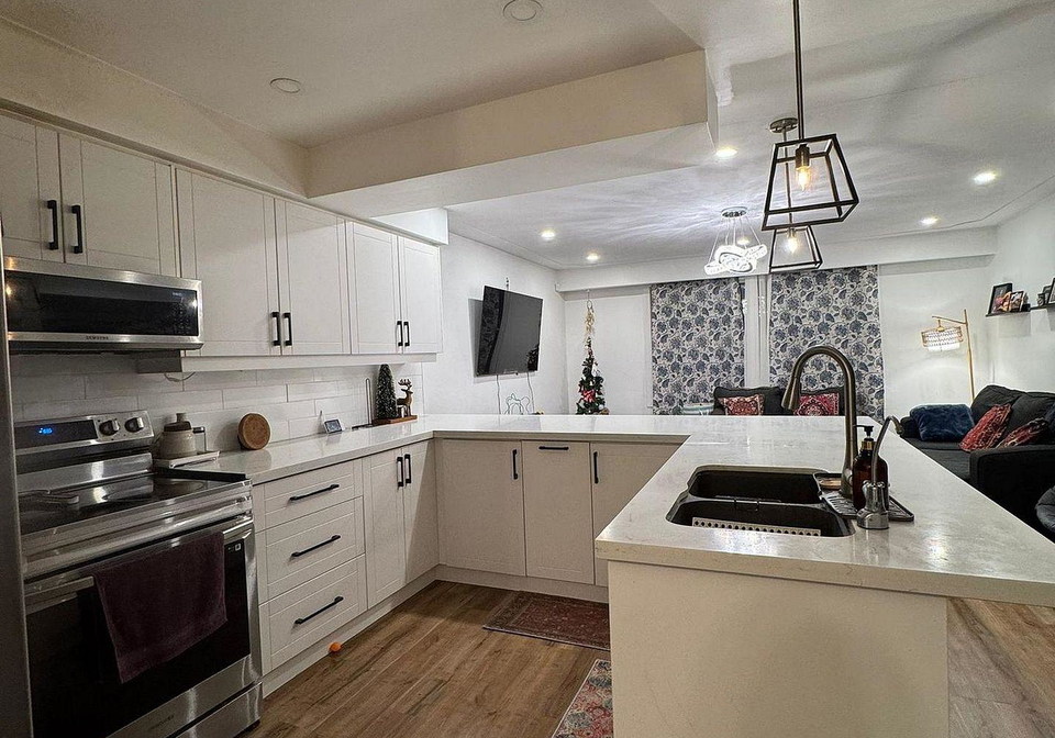 30-obermeyer-drive-kitchener-ontario-x12785282