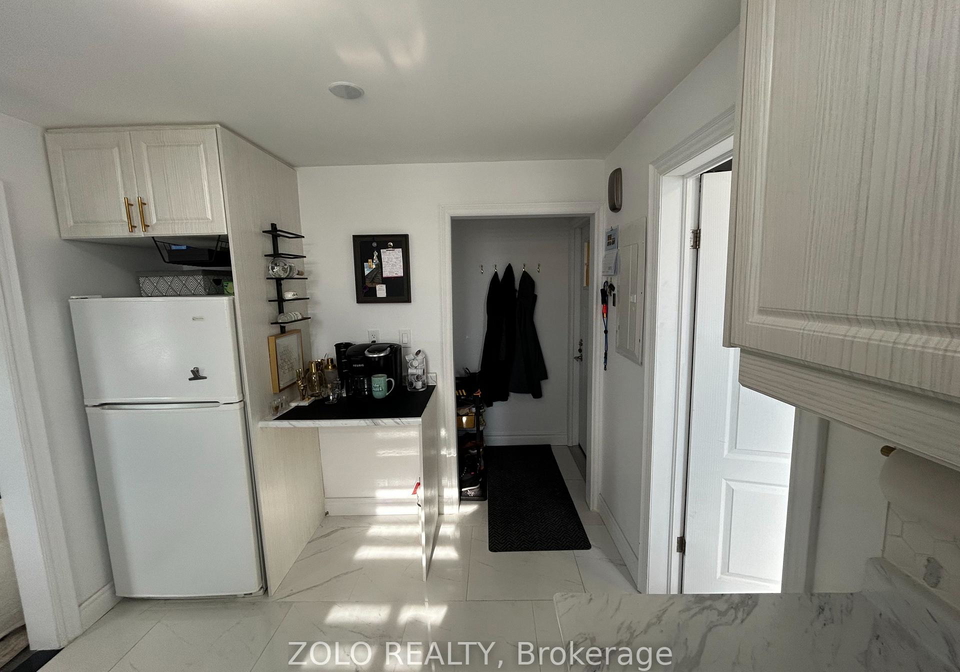 2-evans-street-belleville-ontario-x12785354