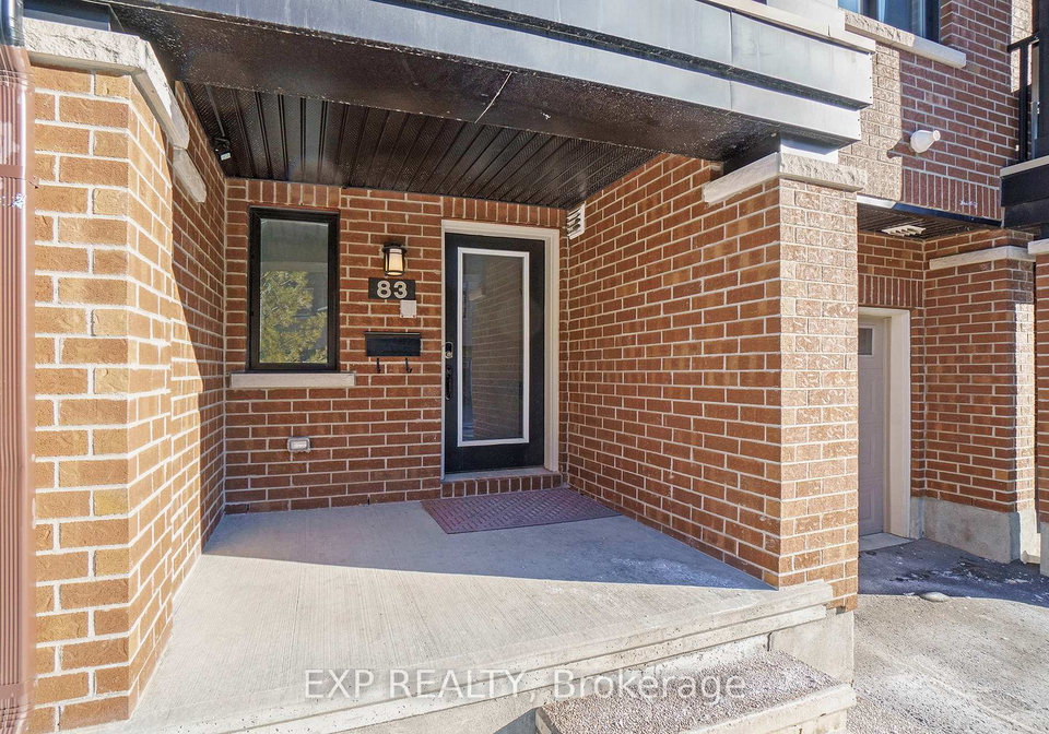 83-stockholm-private-ottawa-ontario-x12785466