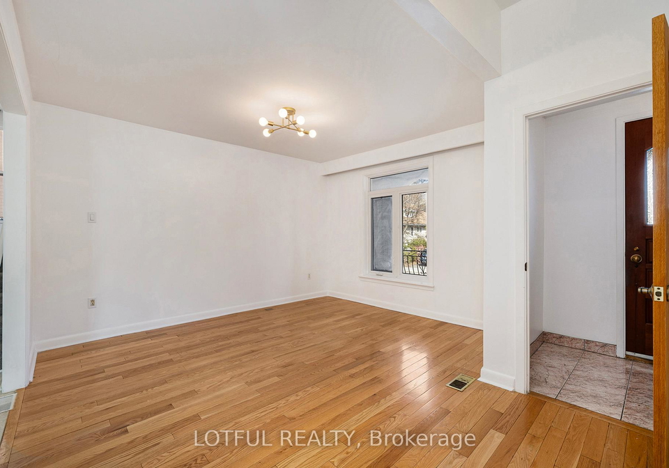 30-foster-street-ottawa-ontario-x12785484