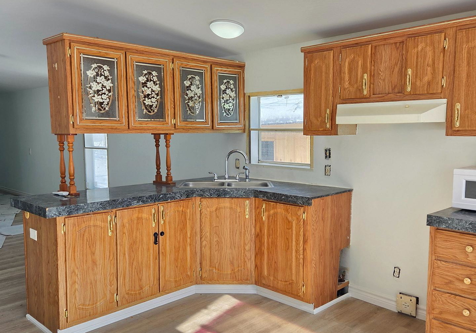 15-taylor-street-rideau-lakes-ontario-x12785626