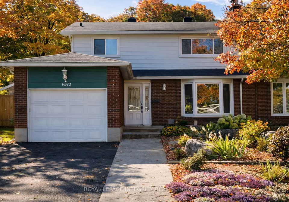 652-la-verendrye-drive-ottawa-ontario-x12785824