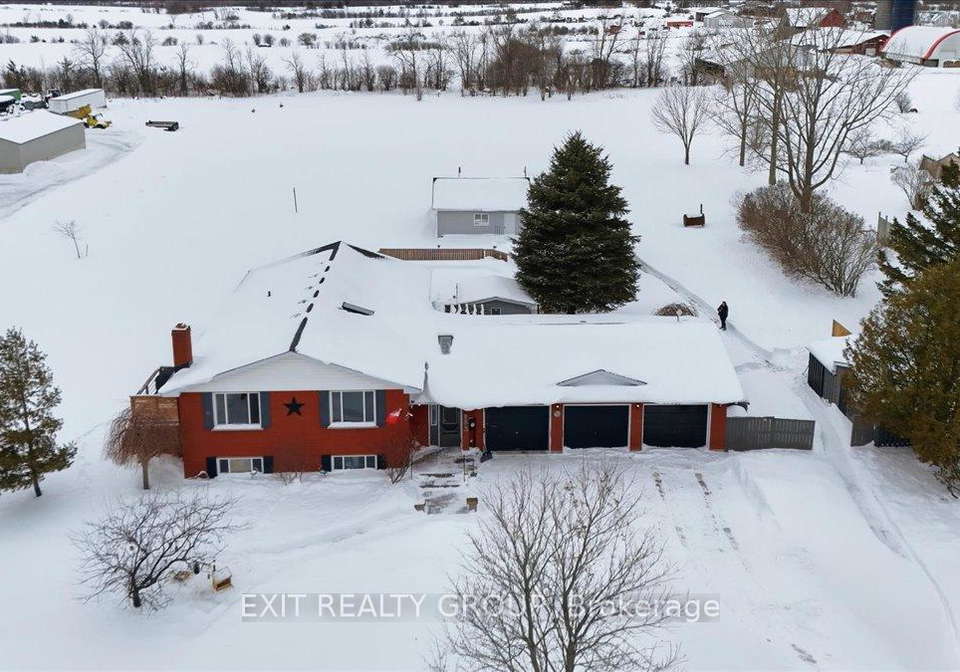 2433-highway-62-prince-edward-county-ontario-x12786254