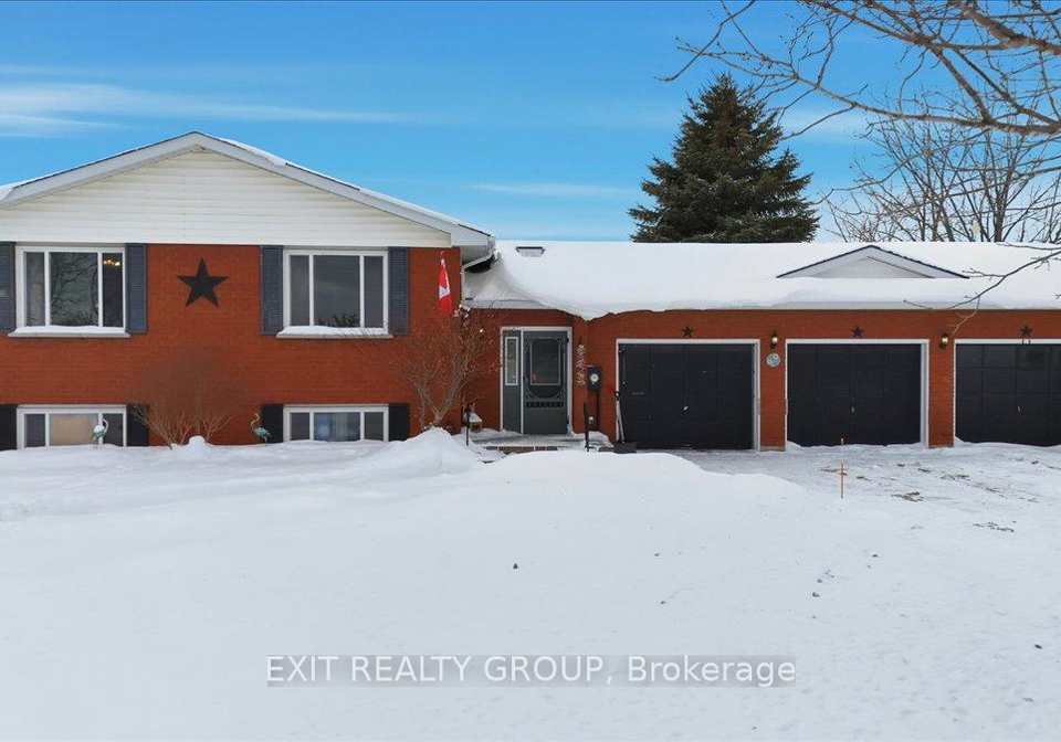 2433-highway-62-prince-edward-county-ontario-x12786254