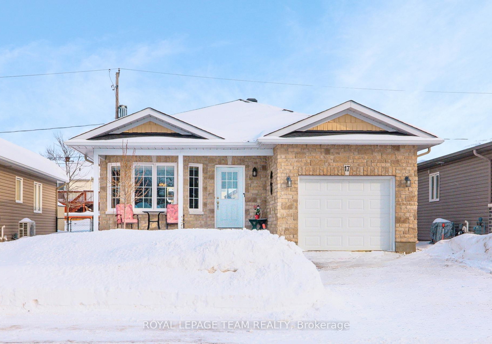 17-lee-avenue-smiths-falls-ontario-x12786276