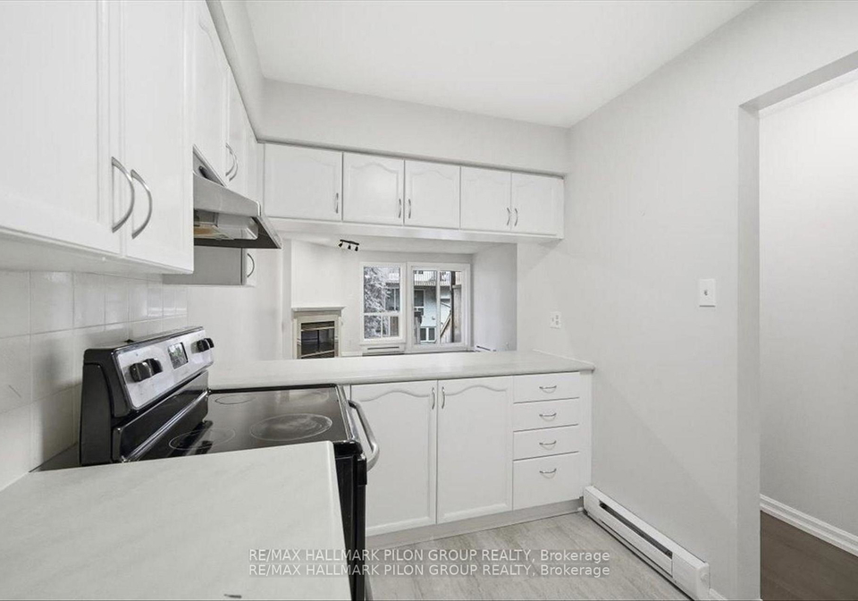 205-briston-private-ottawa-ontario-x12786286
