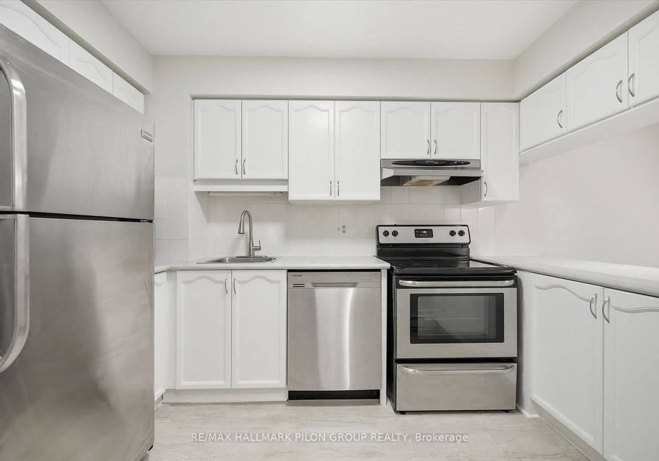 205-briston-private-ottawa-ontario-x12786286